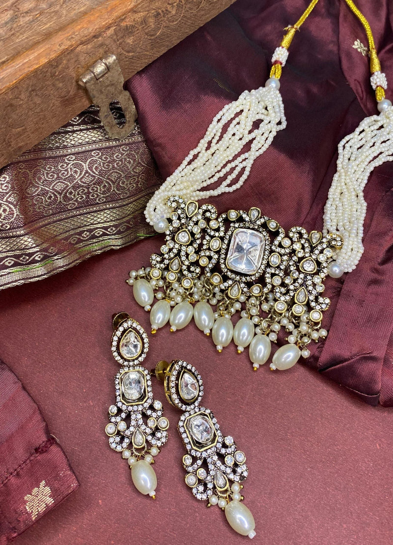 Arc Rajnandini Moissanite Set