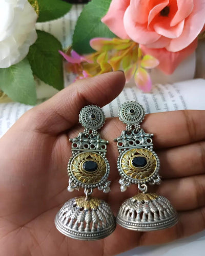Riwaayat Oxidized Jhumkas